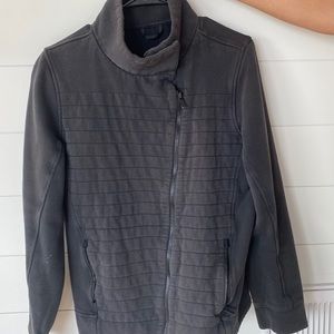 Lulu lemon sweatshirt